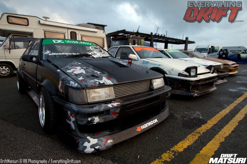 Drift Matsuri Morning AE86s